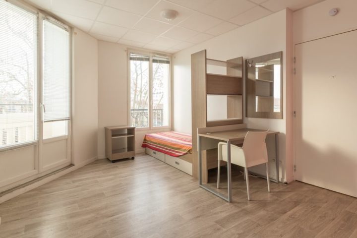 Larose: Residence for students in Gennevilliers - Île de France